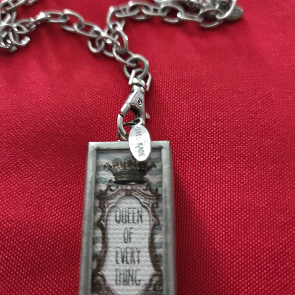 Jewel Kade Silver Necklace with Queen Pendant